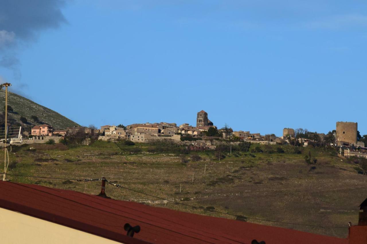 Amici Di Hackert Bed & Breakfast Caserta Luaran gambar