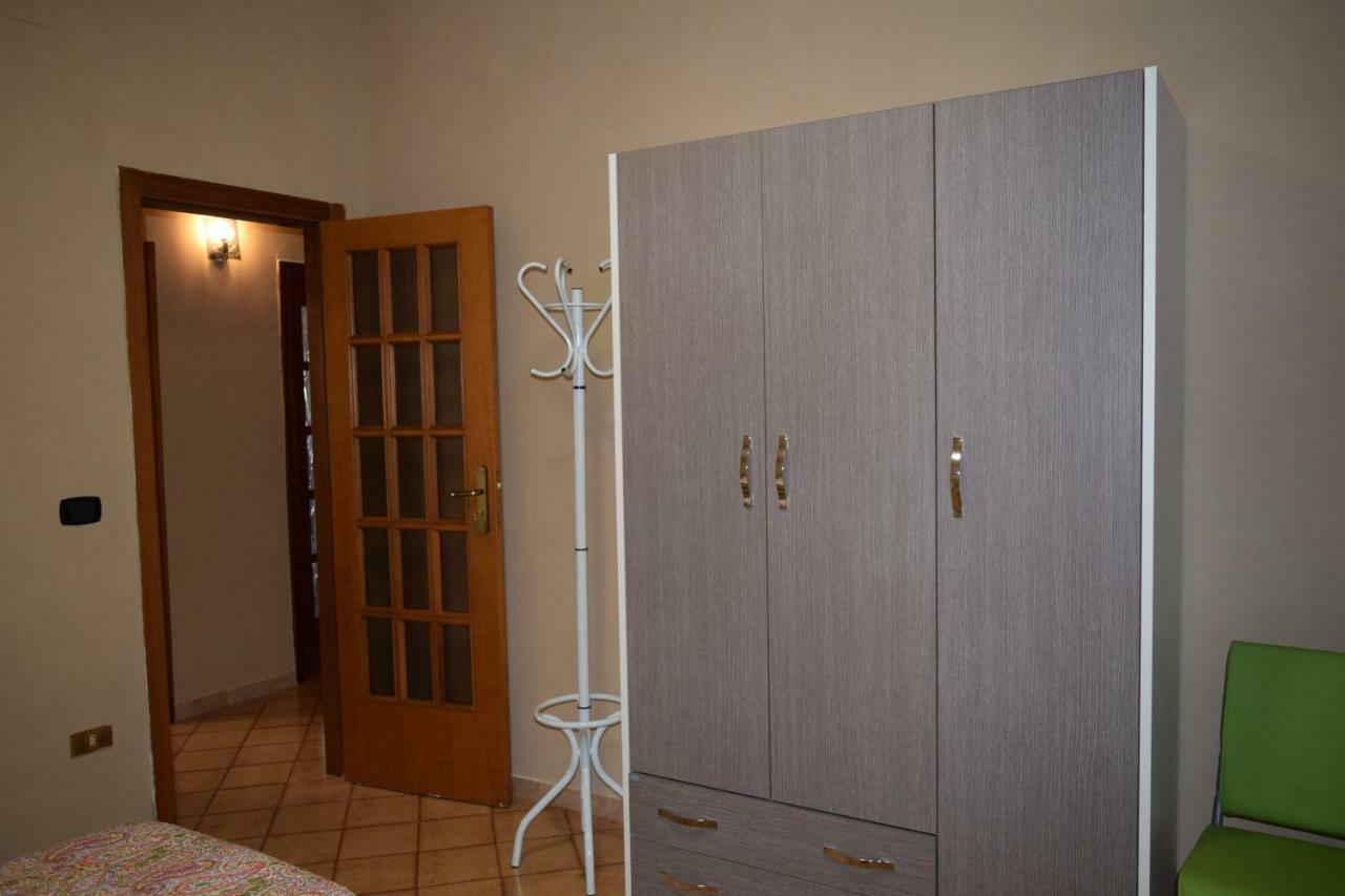 Amici Di Hackert Bed & Breakfast Caserta Luaran gambar