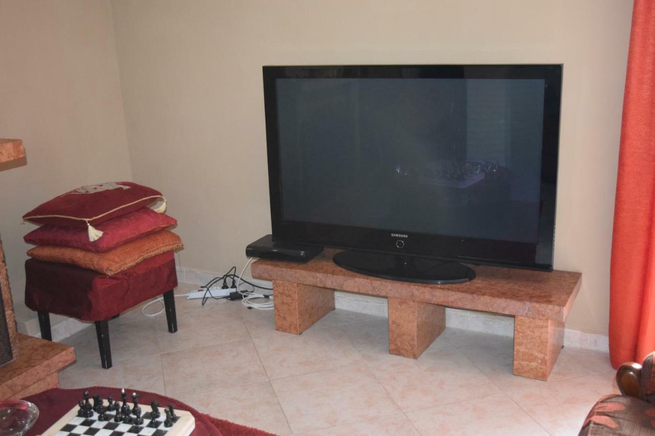Amici Di Hackert Bed & Breakfast Caserta Luaran gambar