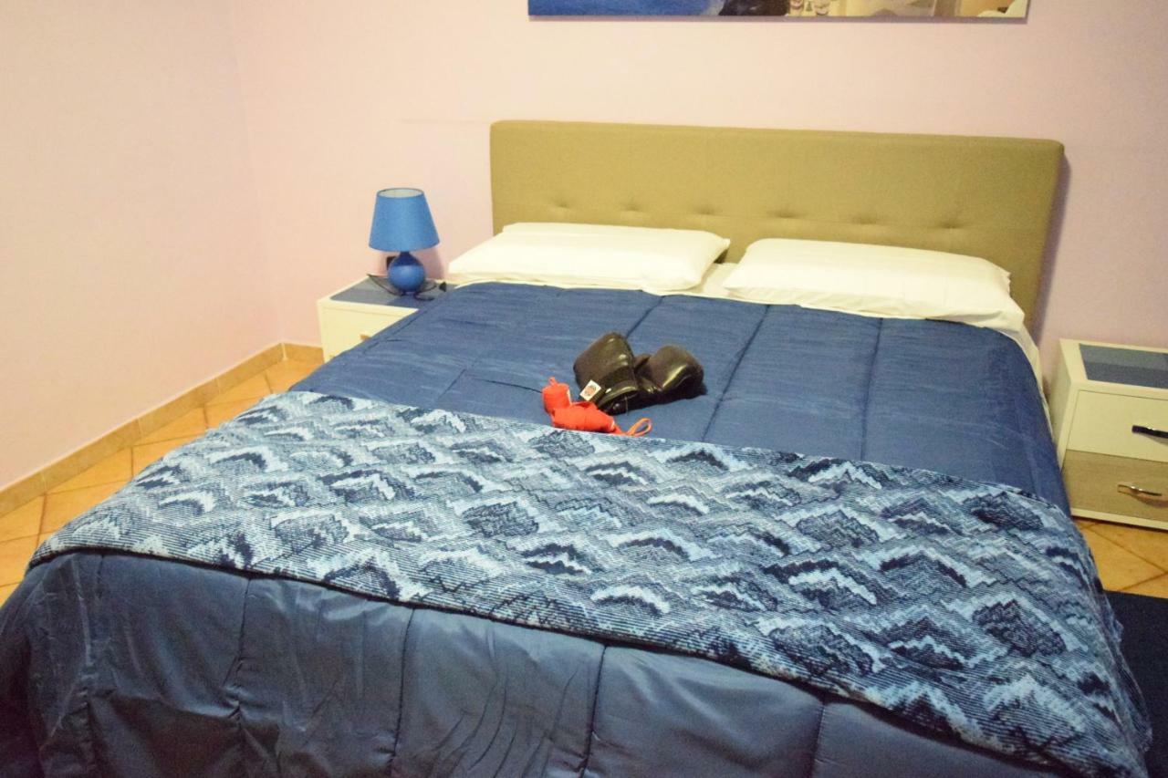 Amici Di Hackert Bed & Breakfast Caserta Luaran gambar